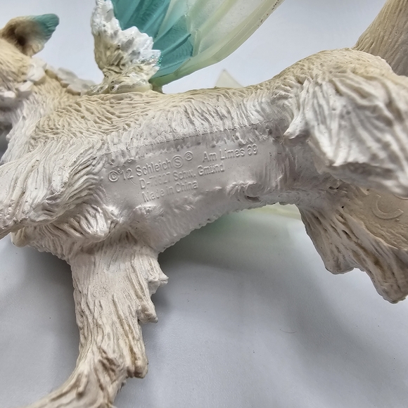 Schleich Fairies Fantasy Bayala Series Mohinya Ice Dragon - Picture 6 of 7